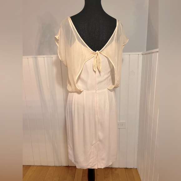 French Connection silk Dress Size 8 petal pink - Picture 2 of 6